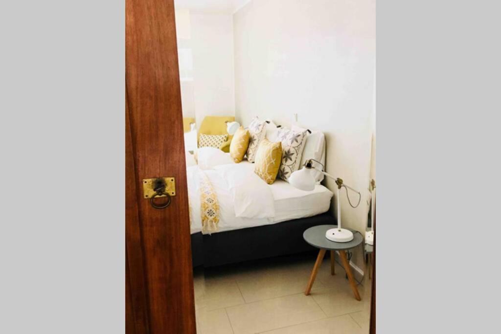 Large Family Retro Flat In City Center- Large Terrace & Garden View, Free Parking Luxembourg Extérieur photo